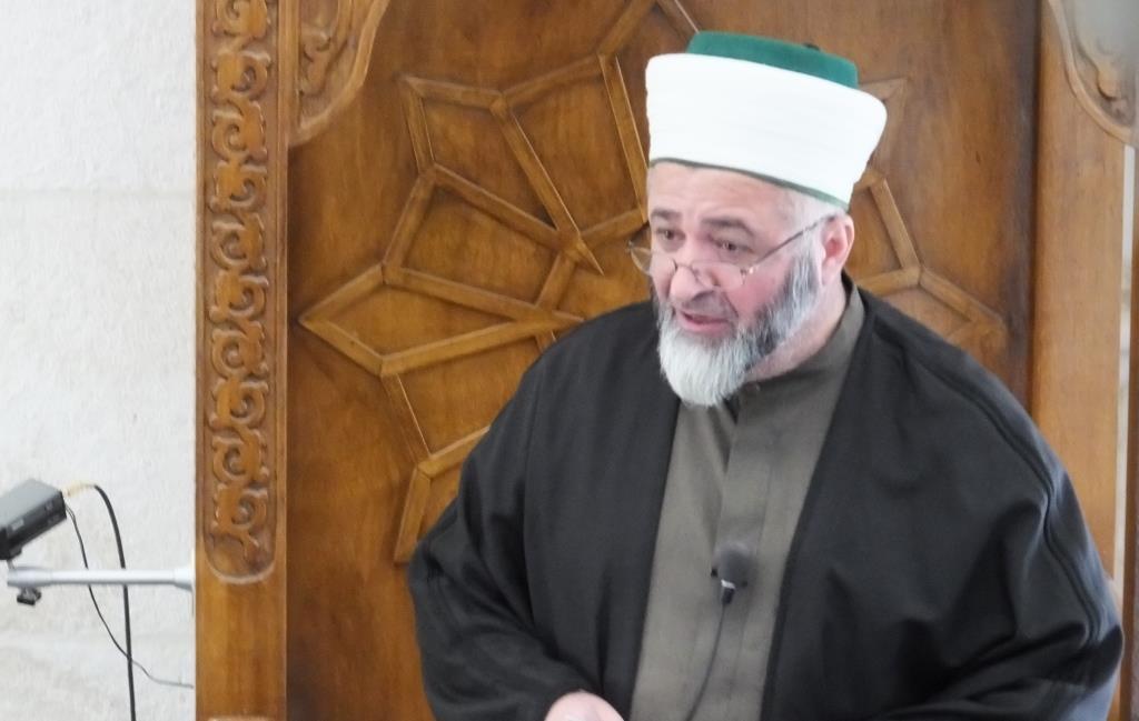 خطبة الجمعة في زوايا الأشراف